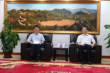 国资委行业协会商会党建工作局副局长方长安一行到党建联系点米兰网页版调研指导工作