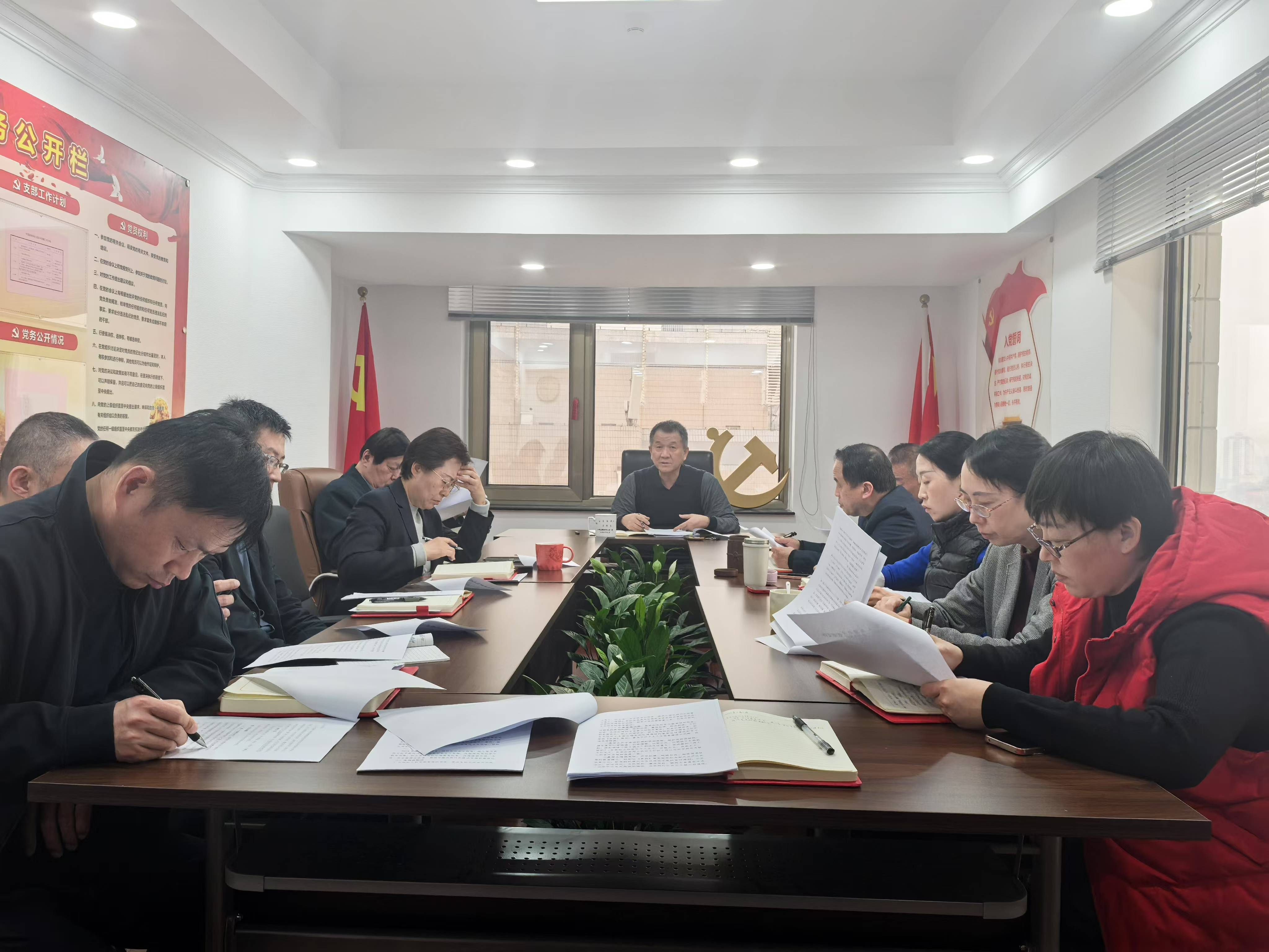 1740557926242818.jpg 1740557926242818.jpg